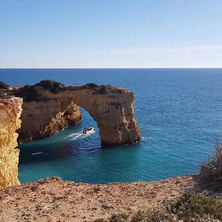 Cliffs House Nyaraló Albufeira