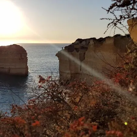 Cliffs House Nyaraló *