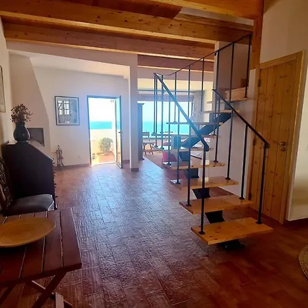 Cliffs House
