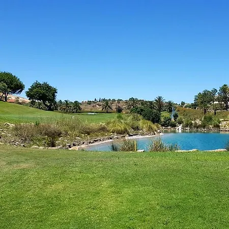 Cliffs House