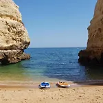 Cliffs House Dom wakacyjny *
