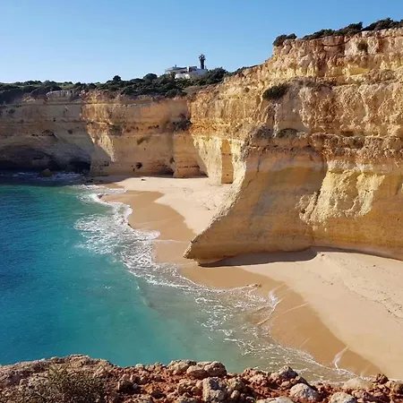 Cliffs House *